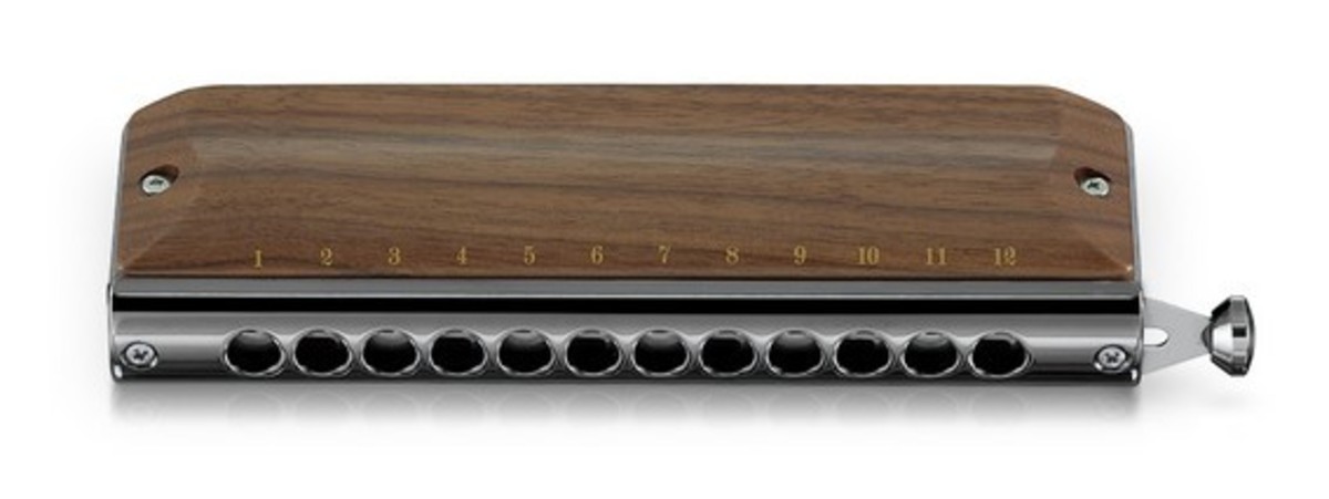 Suzuki Munnharpa G-48W, 12 gata, tré