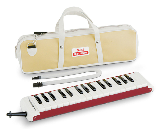 Suzuki Melodikka S-32 C m/tösku