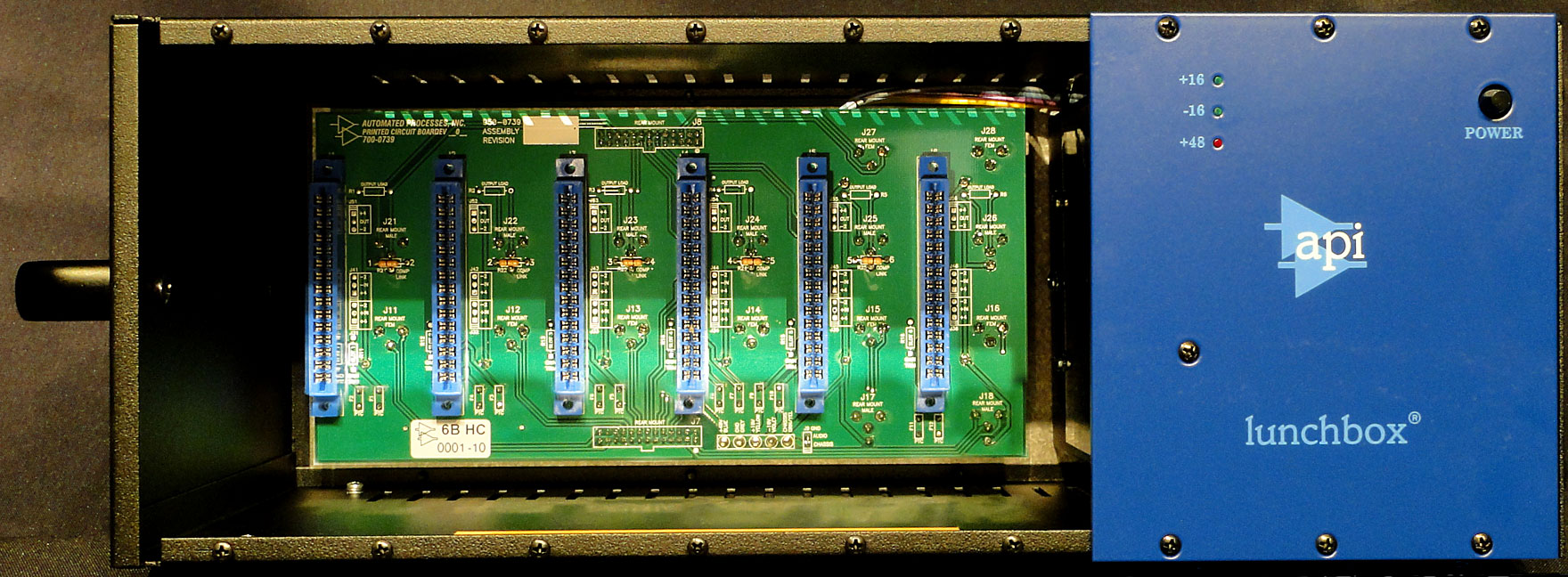 API 6 Slot High Current lunchbox