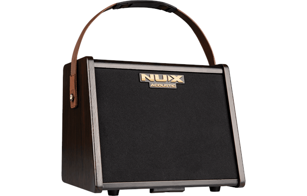 NUX AC25, Portable battery-operated acoustic amp