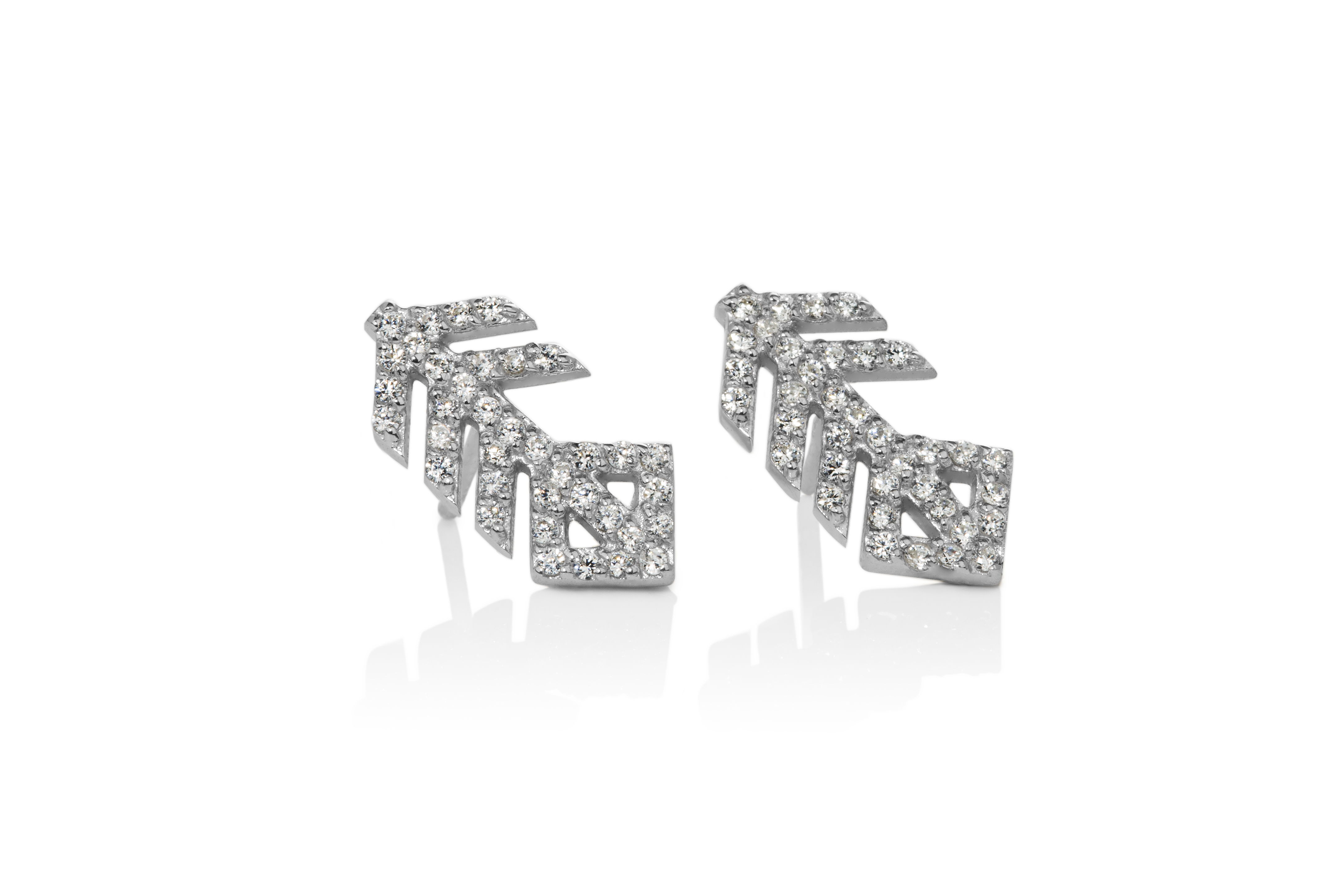 ALRÚN silfureyrnalokkar með zirkonia steinum, tónlist