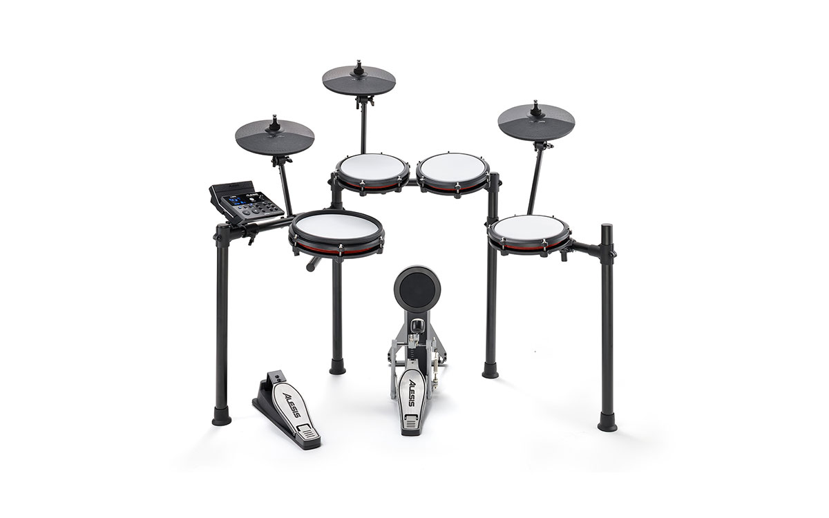 Alesis Nitro Max Kit, rafmagnstrommusett með Bluetooth